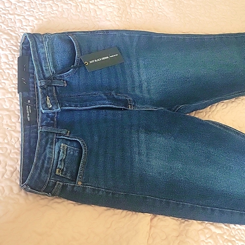 Just Black skinny jeans NWT